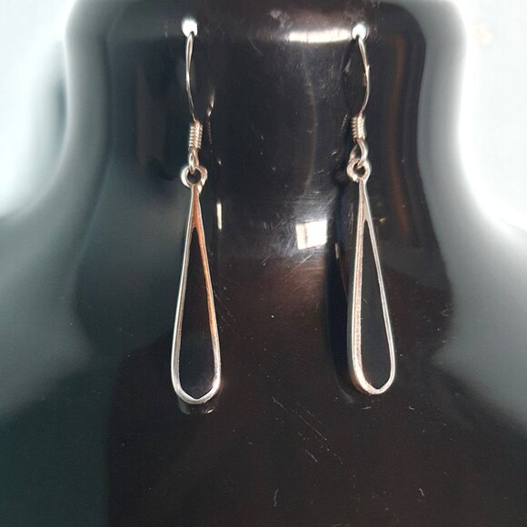 1.5’’ Genuine Black Onyx 925 Sterling Silver Dangle Earrings - Picture 5 of 6